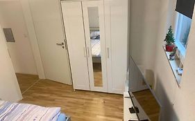 Modern eingerichte Einliegerwohnung mit separater Küche
