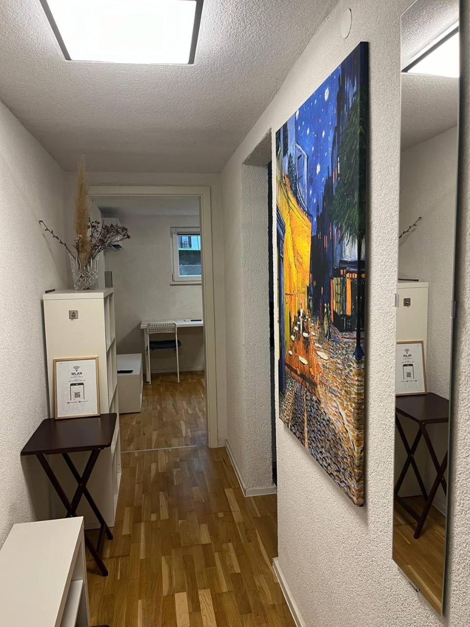 Modern eingerichte Einliegerwohnung mit separater Küche Reutlingen Exterior foto